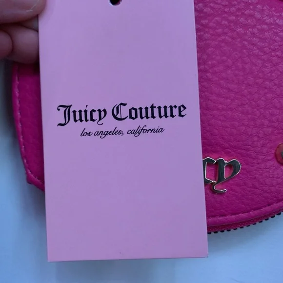 SOLD ON DEPOP Juicy Couture pink heart coin purse wristlet - Picture 8 of 8